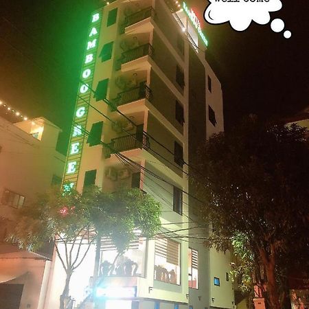 Bamboo Green Hotel Dong Hoi Extérieur photo